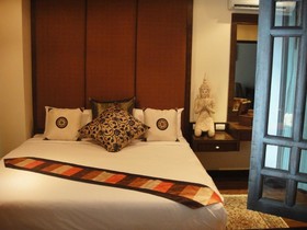 Arisara Place