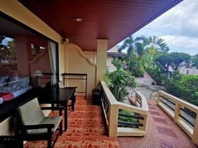 Aumpai Luxury