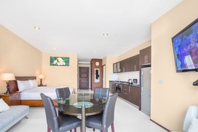 Avanta Condominium
