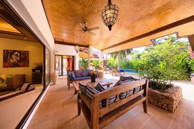 Baan Buaa Beachside Villa