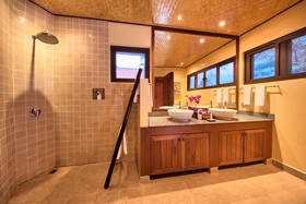 Baan Buaa Beachside Villa