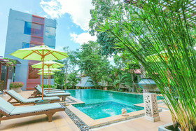Baan Kao Hua Jook Pool Villas & Resort