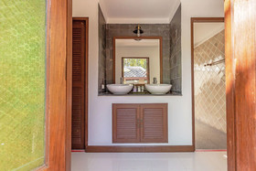 Baan Kao Hua Jook Pool Villas & Resort