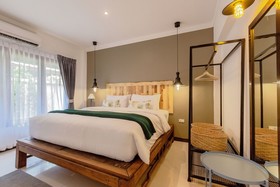 Baan Kao Hua Jook Pool Villas & Resort