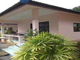 Baan Kuasakul Resort