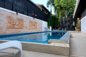 Baan Poon Baan Sabai