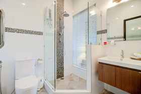 Baan Rawee Apartments