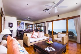 Baan Talay Sai Villa