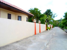 Baan Tropicana