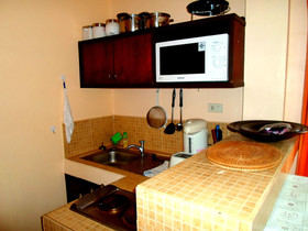 Baan Tropicana