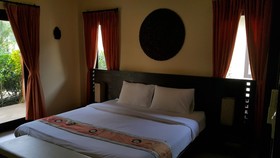 Baan Tropicana