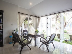 Banyan House Samui Bed and Breakfast