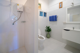 Banyan House Samui Bed and Breakfast
