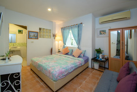 Banyan House Samui Bed and Breakfast