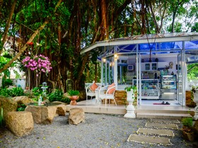 Banyan House Samui Bed and Breakfast
