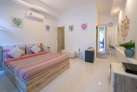 Banyan House Samui Bed and Breakfast