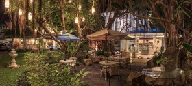 Banyan House Samui Bed and Breakfast