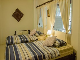 Banyan House Samui Bed and Breakfast