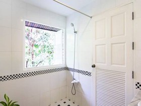 Banyan House Samui Bed and Breakfast