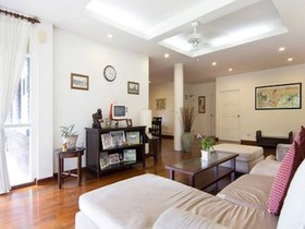 Banyan House Samui Bed and Breakfast