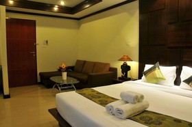 Boonjumnong Modern Apartment