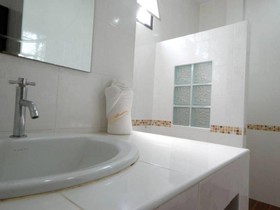 Buathong Place