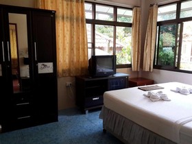 Buathong Resort
