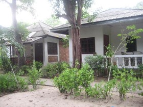 Calm Beach Resort