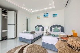 Chaweng Hill Site Pool Villa Snow Light
