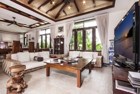 Chaweng Sunrise Villa 1