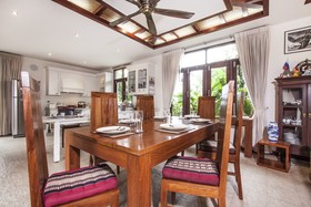 Chaweng Sunrise Villa 1