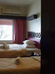 OYO 629 Chaytalay Palace Hotel
