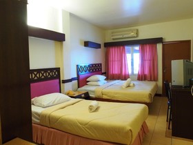 OYO 629 Chaytalay Palace Hotel