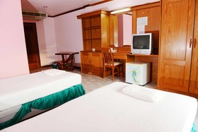 Coconut Grove Hotel