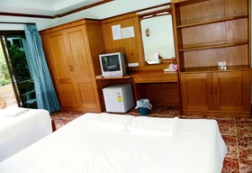 Coconut Grove Hotel