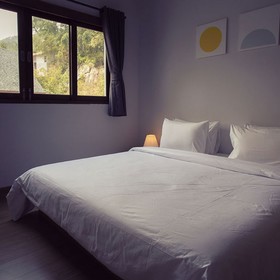 Creek Villa