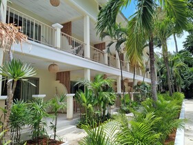 Elephant Beach Resort
