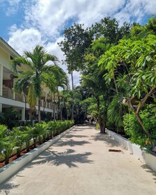 Elephant Beach Resort