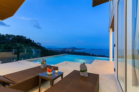 Emerald Villa Chaweng Noi Sea View & Pool