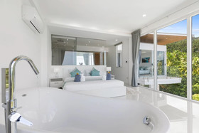 Emerald Villa Chaweng Noi Sea View & Pool