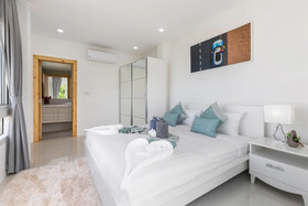 Emerald Villa Chaweng Noi Sea View & Pool
