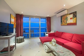 Enjoy Hotel
