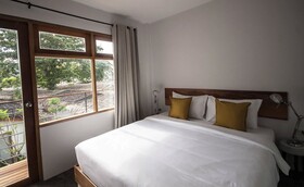 Escape Beach Resort
