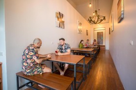 Farmer's Grand Hostel