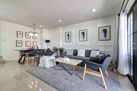 Happy House