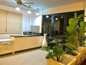 Hiranyika Cafe And Bed