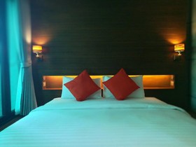 J4 Hotel Samui