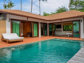 Jean Pool Villa