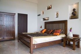 Jungle Emerald Rock Luxury Villa