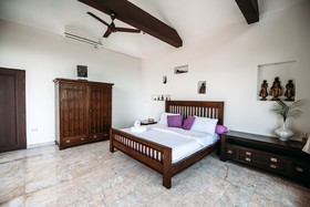Jungle Emerald Rock Luxury Villa